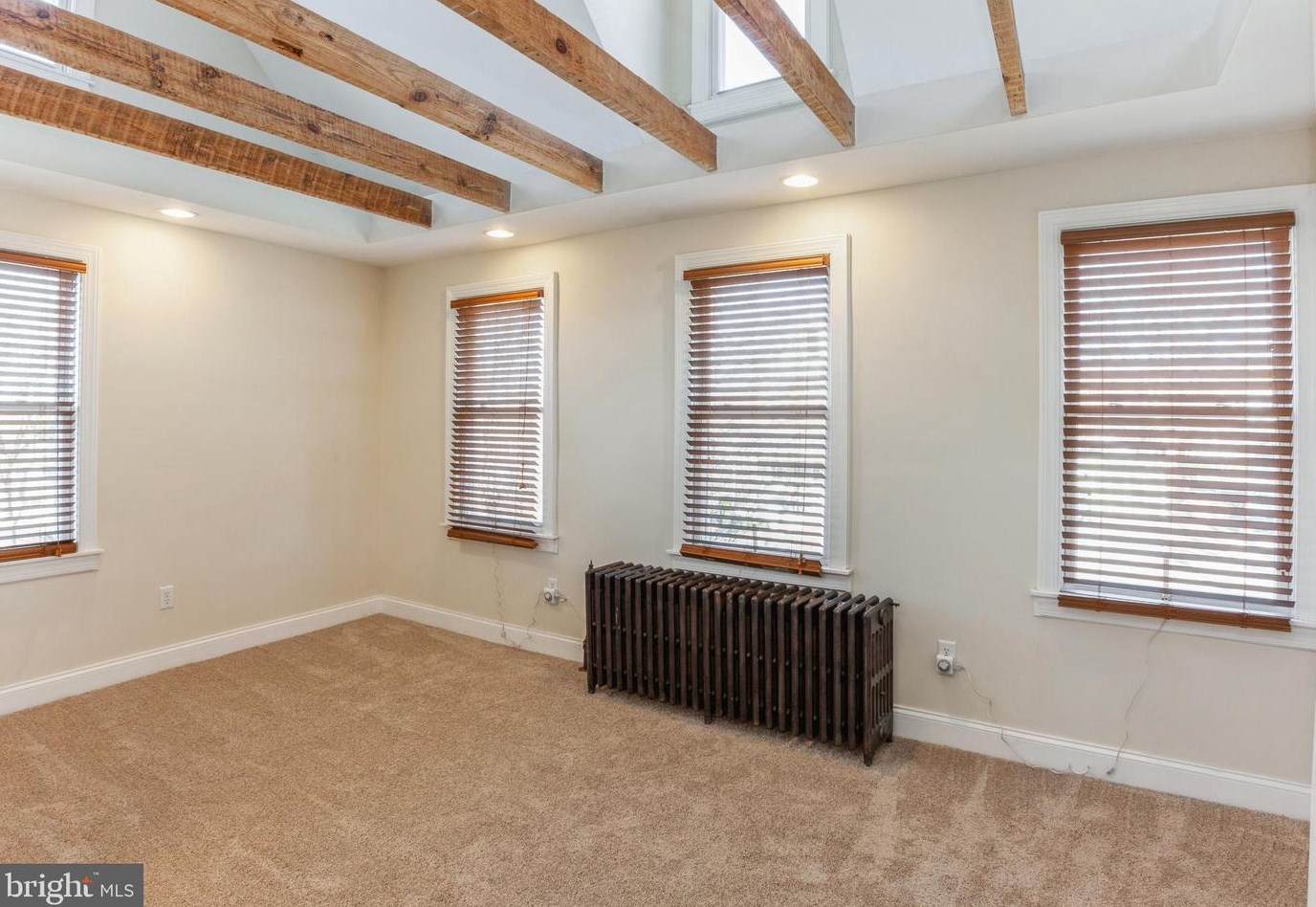 5913 Marluth Ave, Baltimore MD 21206-2719 exterior