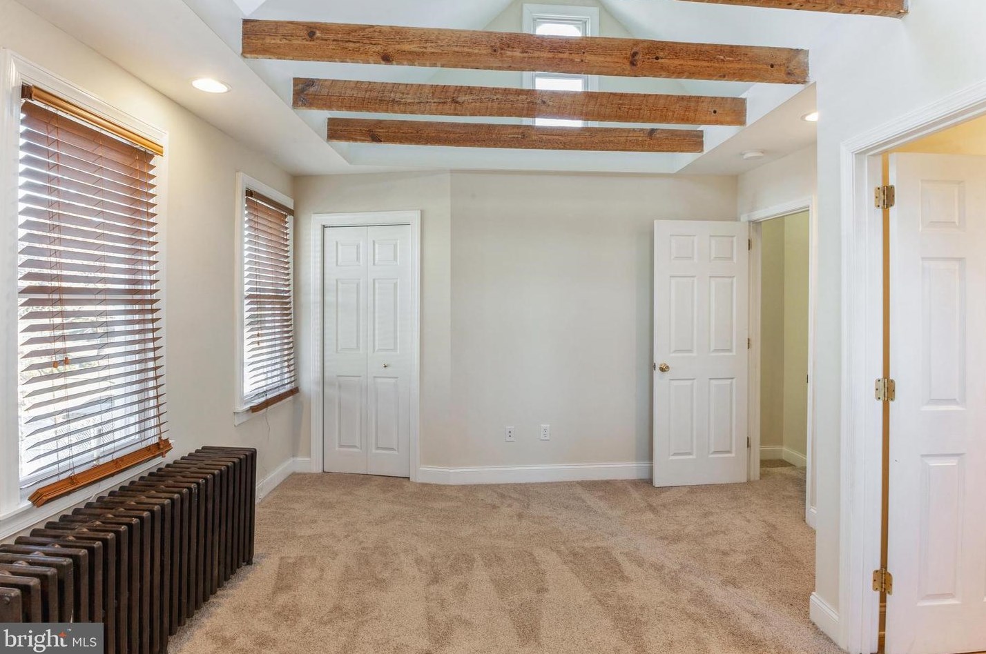 5913 Marluth Ave, Baltimore MD 21206-2719 exterior