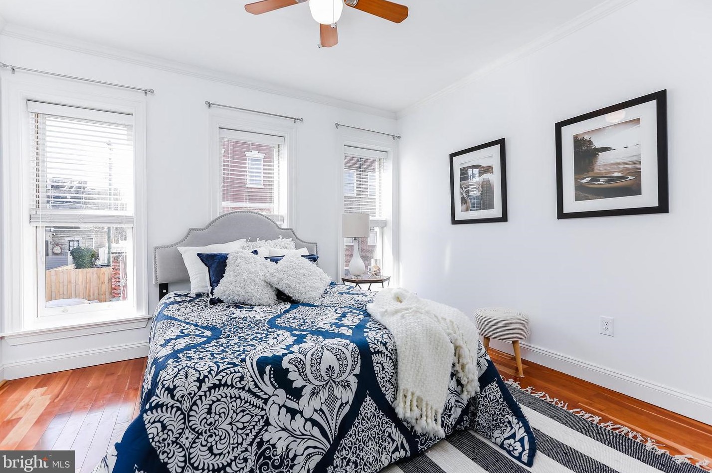 1425 Henry St, Baltimore MD 21230-4638 exterior