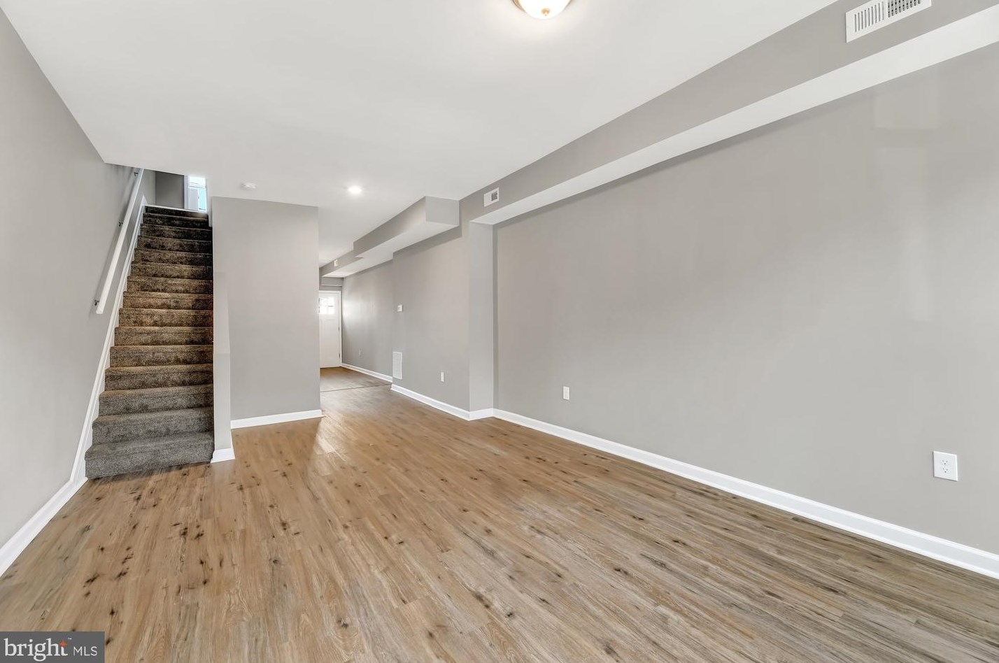 26 Clinton St, Baltimore MD  21224-1404 exterior