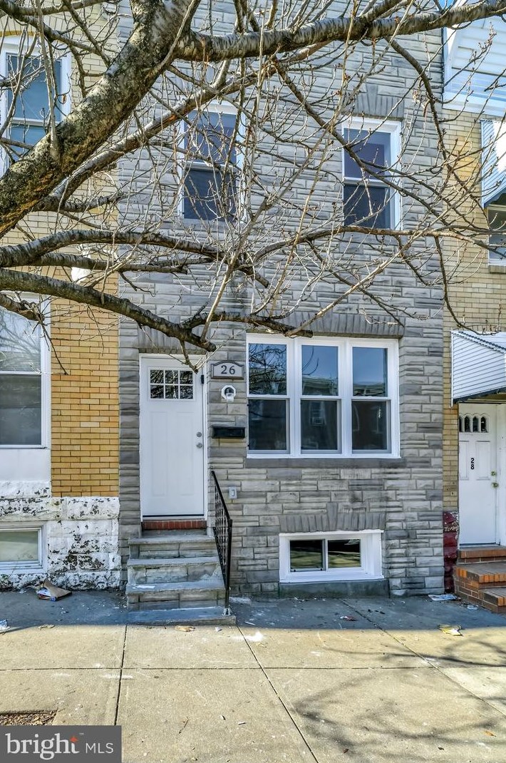26 Clinton St, Baltimore MD  21224-1404 exterior