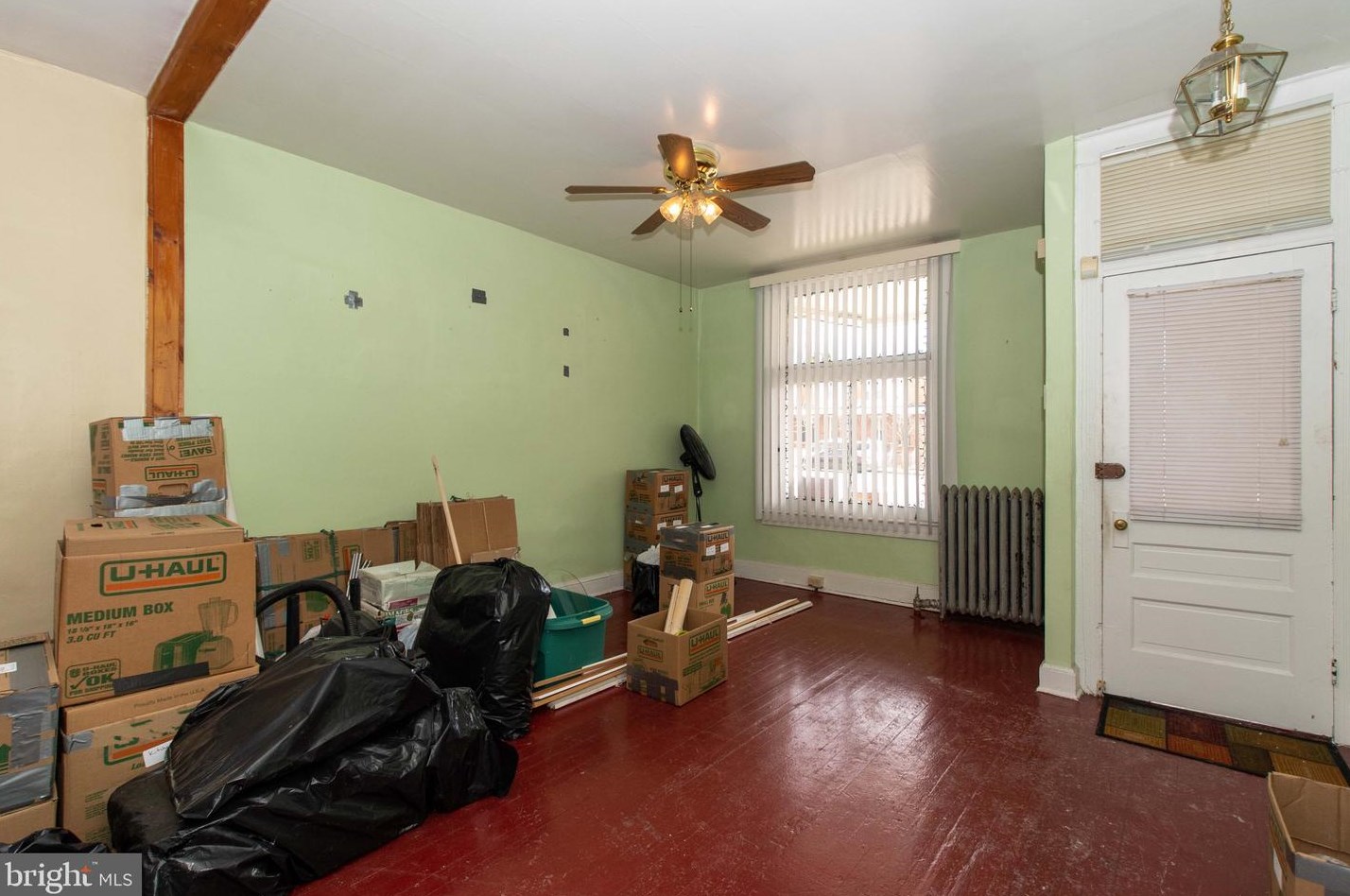 2824 The Alameda, Baltimore, MD 21218-3727