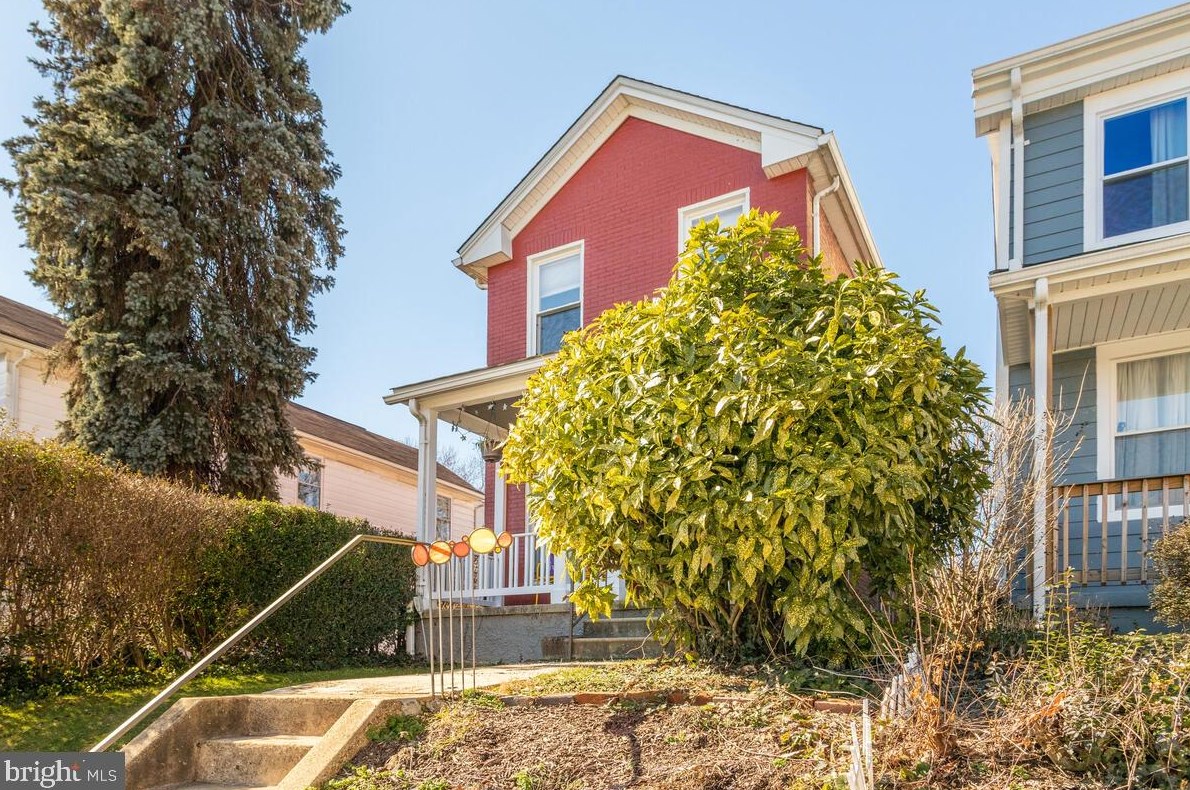 3368 Hickory Ave, Baltimore, MD 21211-2420