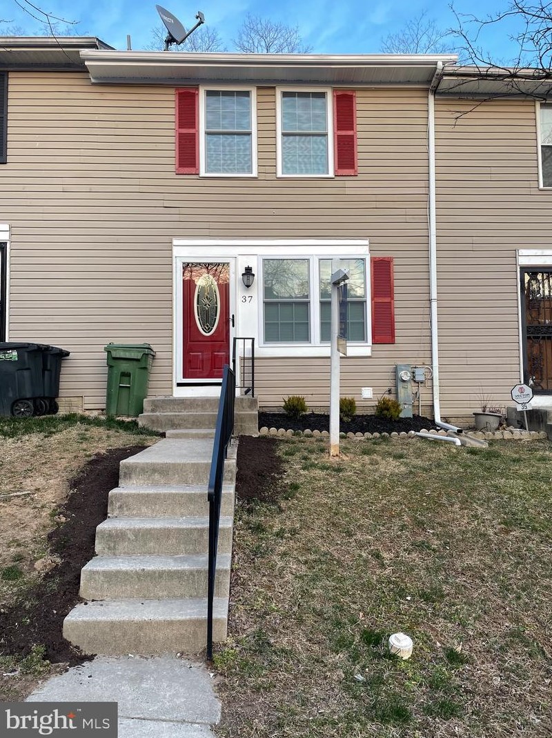 37 Cobber Ln, Baltimore, MD 21229-2854