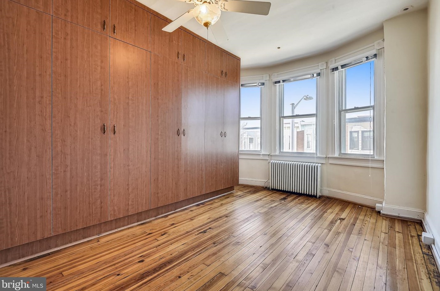 729 Linwood Ave, Baltimore MD 21205-2719 exterior