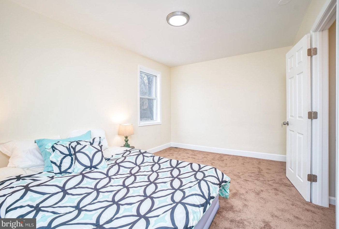 900 Ashburton St, Baltimore MD  21216-4344 exterior