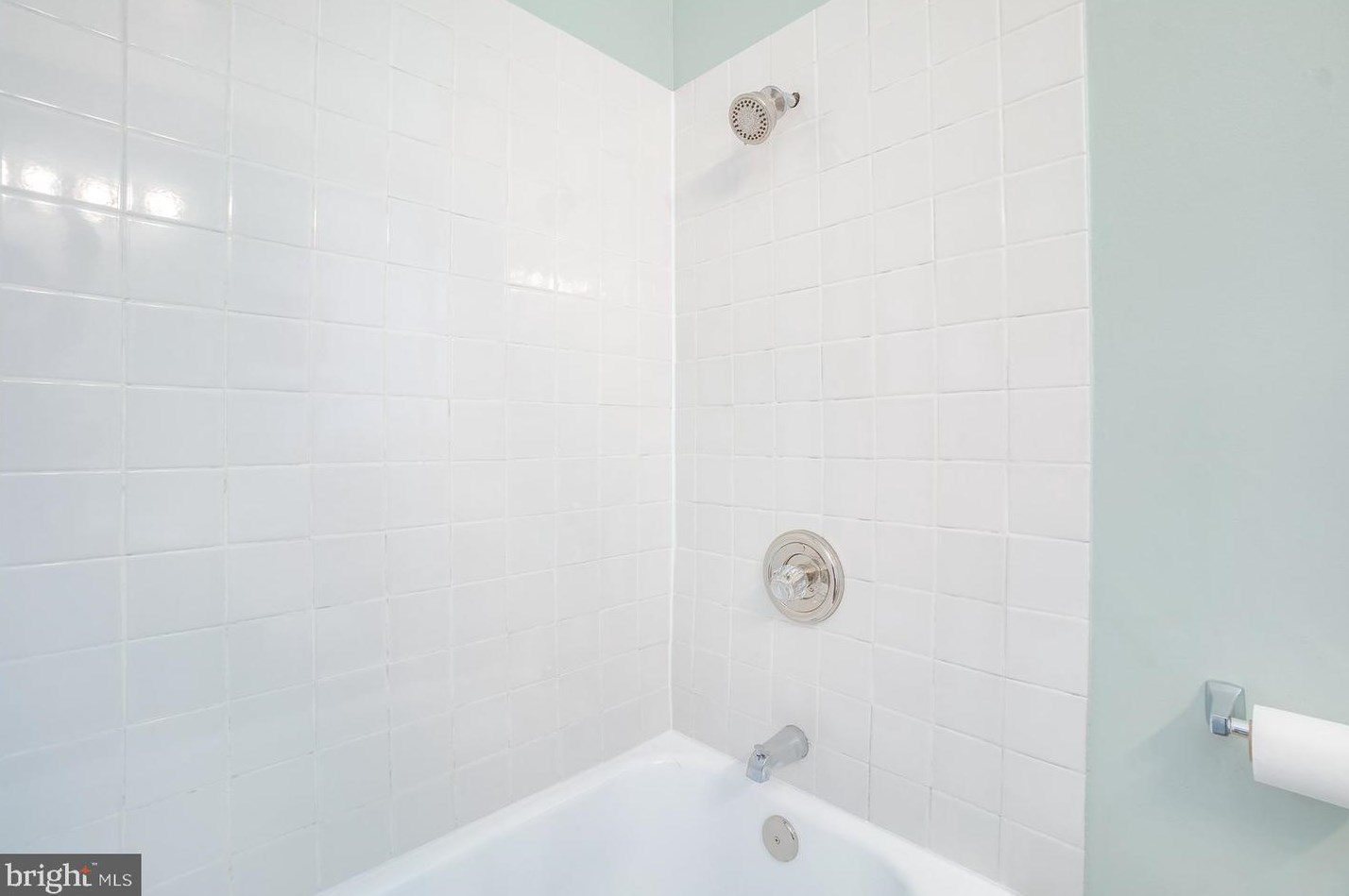 900 Ashburton St, Baltimore MD  21216-4344 exterior