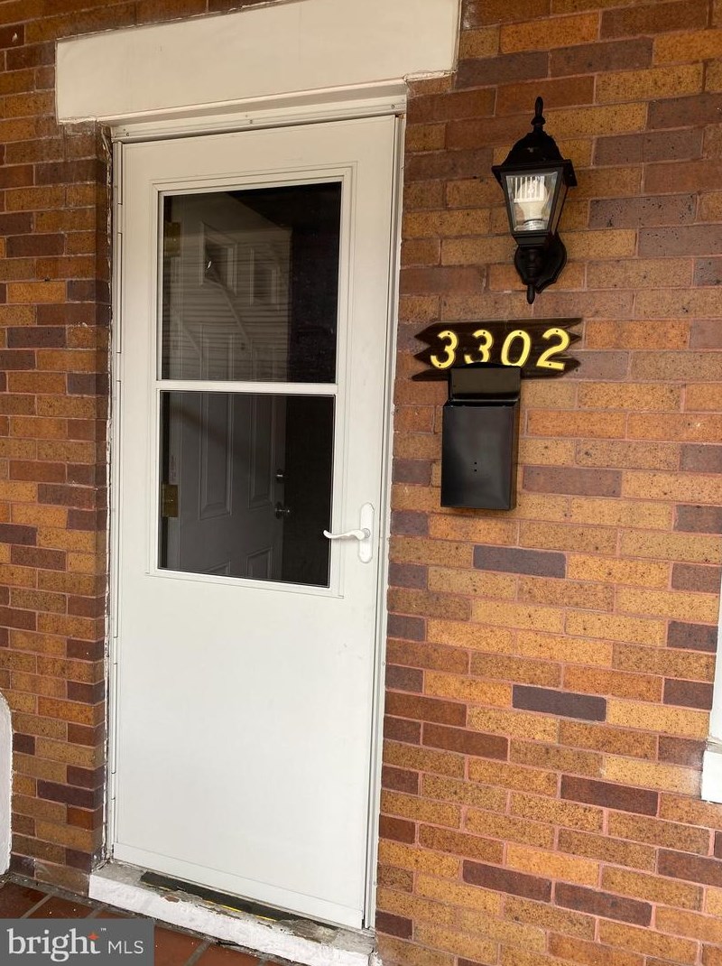 3302 Lawnview Ave, Baltimore MD  21213-1946 exterior