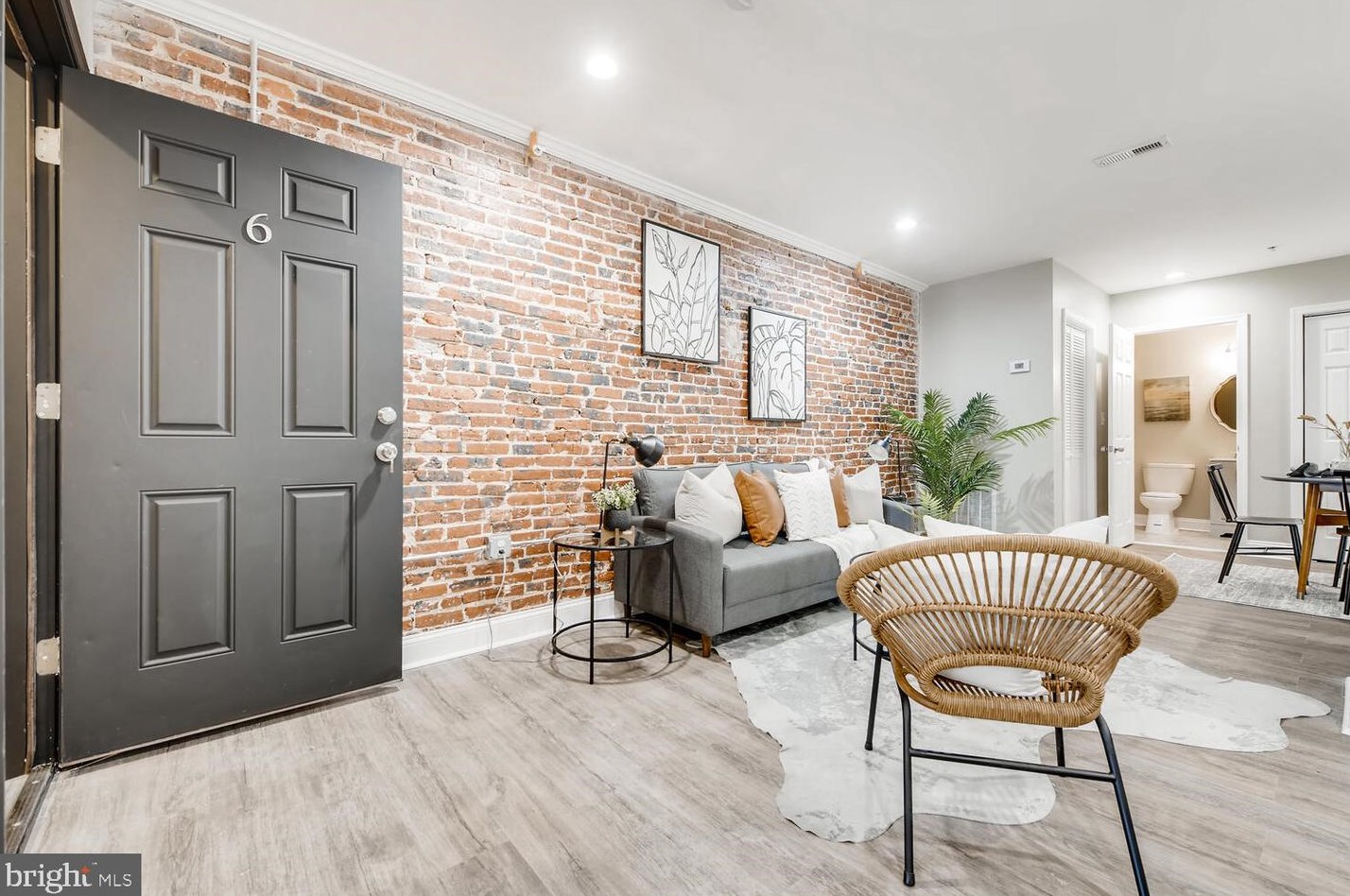 3221 Noble St #6, Baltimore, MD 21224