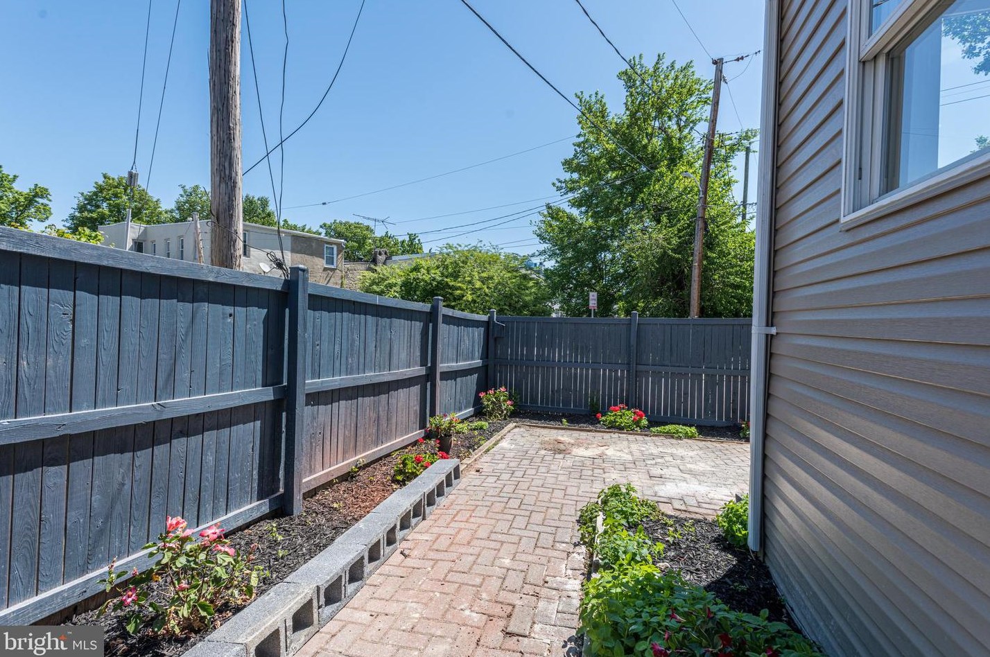 802 Mangold St, Baltimore MD  21230-2505 exterior