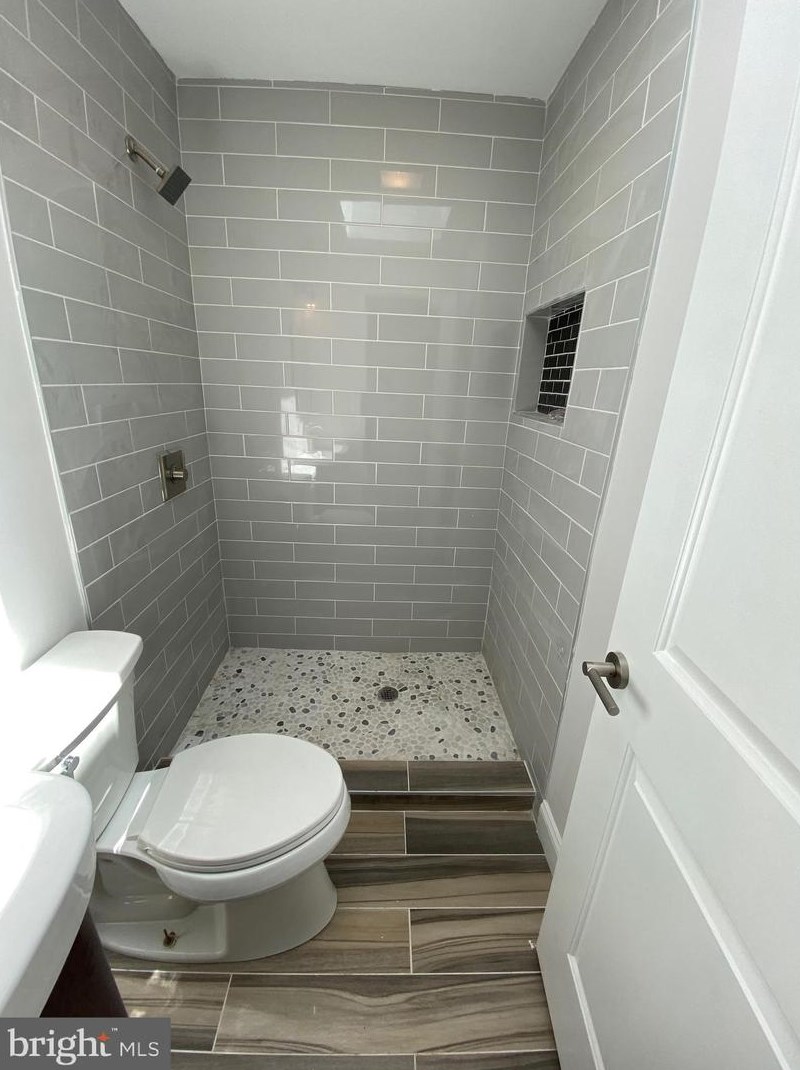 802 Mangold St, Baltimore MD  21230-2505 exterior