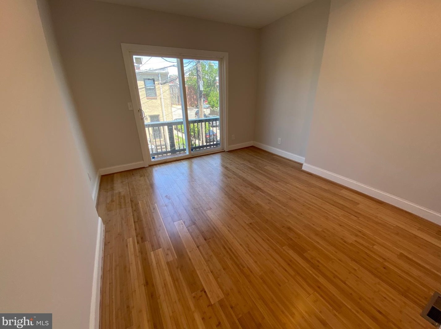 802 Mangold St, Baltimore MD  21230-2505 exterior