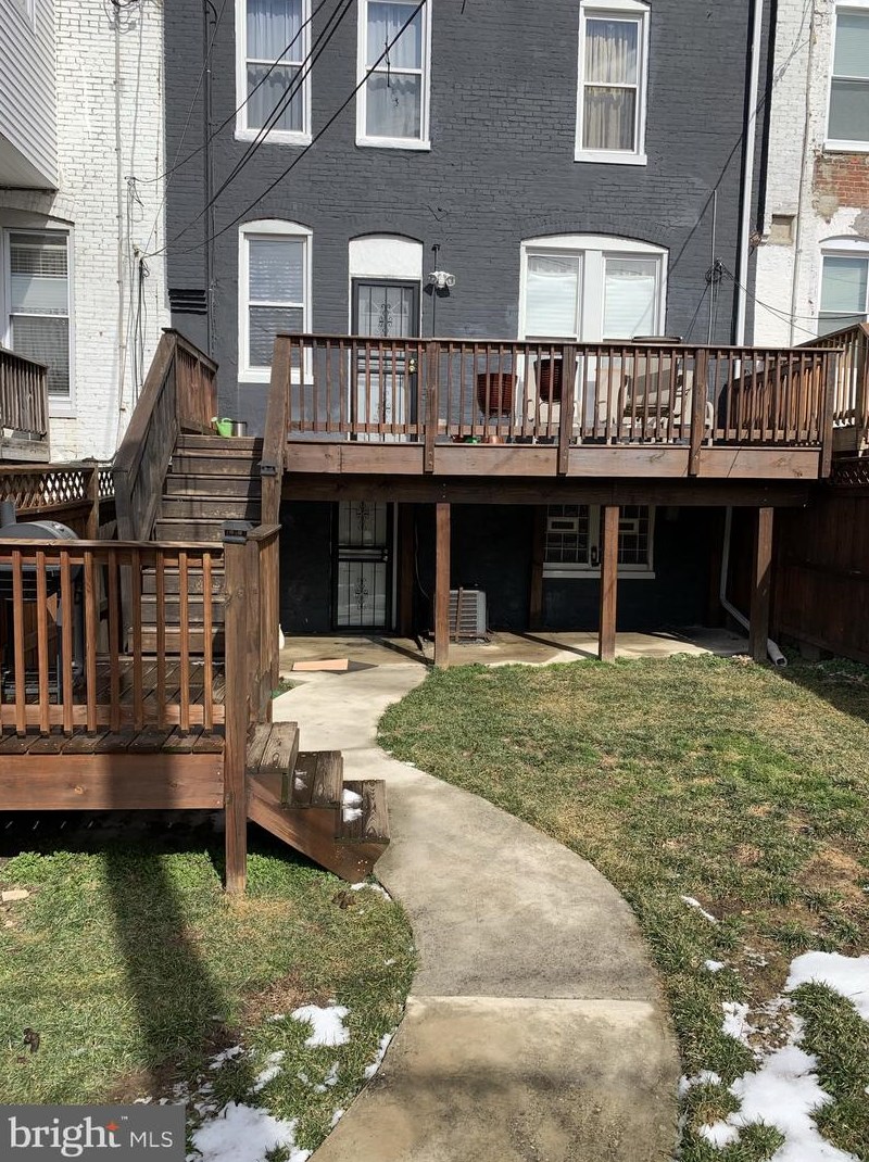 2405 Arunah Ave, Baltimore, MD 21216-4824