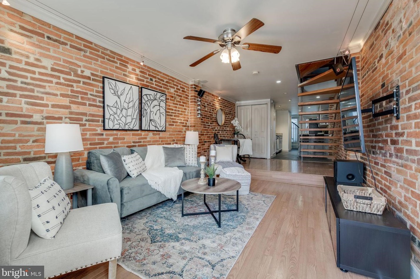 2316 Foster Ave, Baltimore, MD 21224-3946