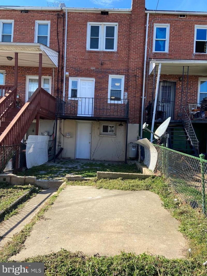 2533 Tolley St, Baltimore MD  21230-1531 exterior