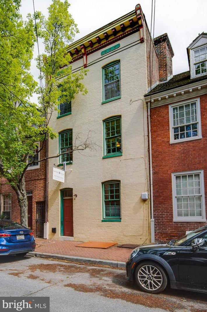 1606 Shakespeare St, Baltimore, MD 21231-3426