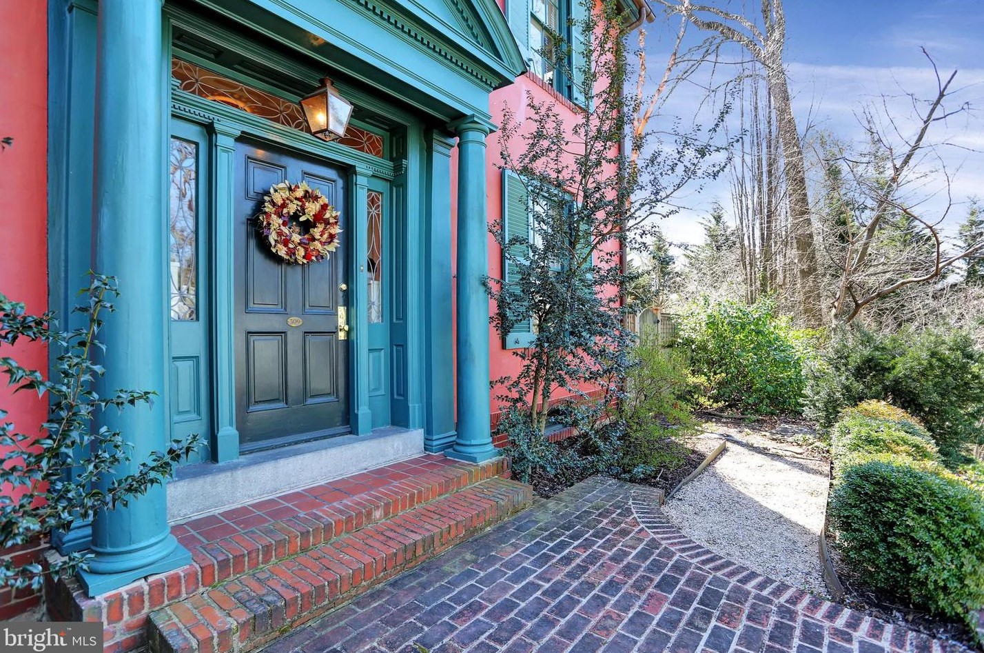 309 Suffolk Rd, Baltimore, MD 21218-2522