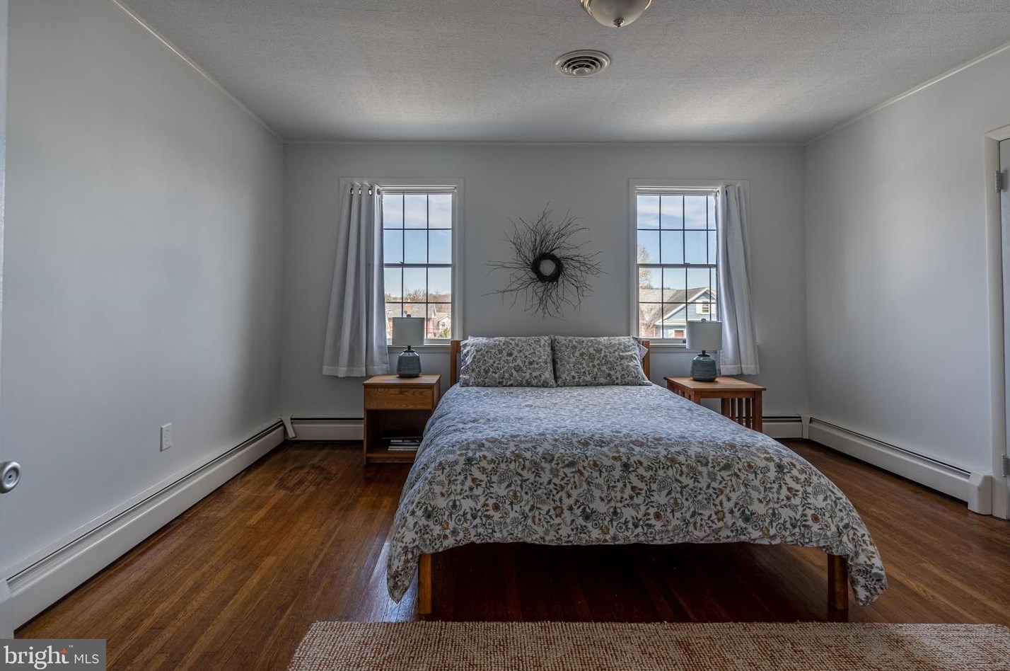 2211 Kentucky Ave, Baltimore MD 21213-1737 exterior