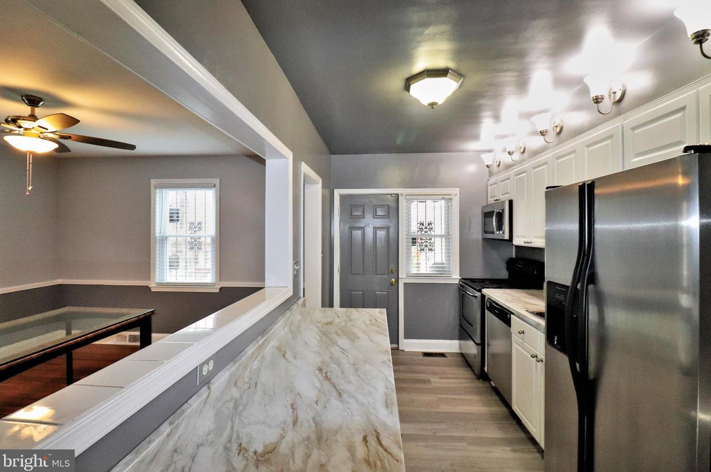 2609 Cylburn Ave, Baltimore MD  21215-5317 exterior