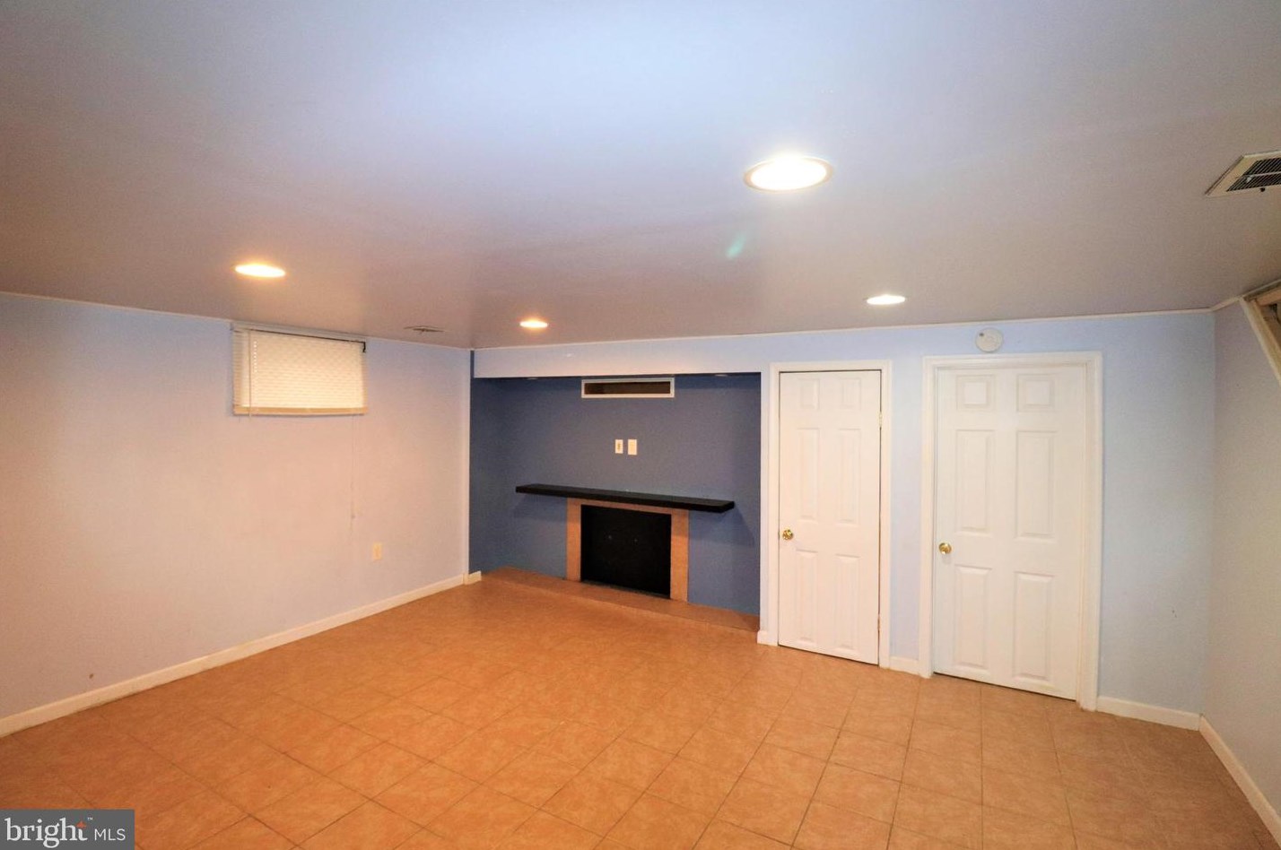 2609 Cylburn Ave, Baltimore MD  21215-5317 exterior