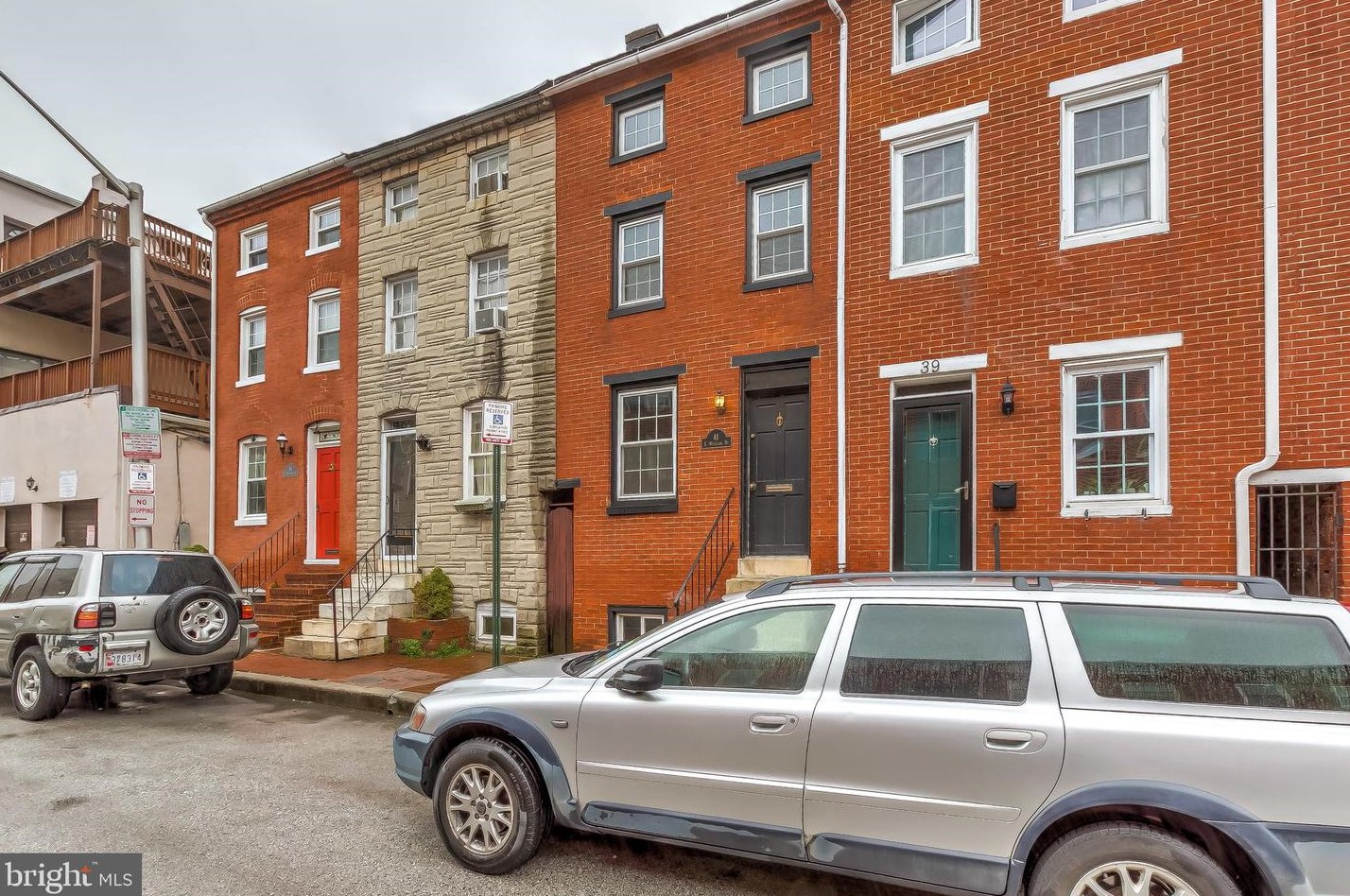 41 Wheeling St, Baltimore, MD 21230-4029