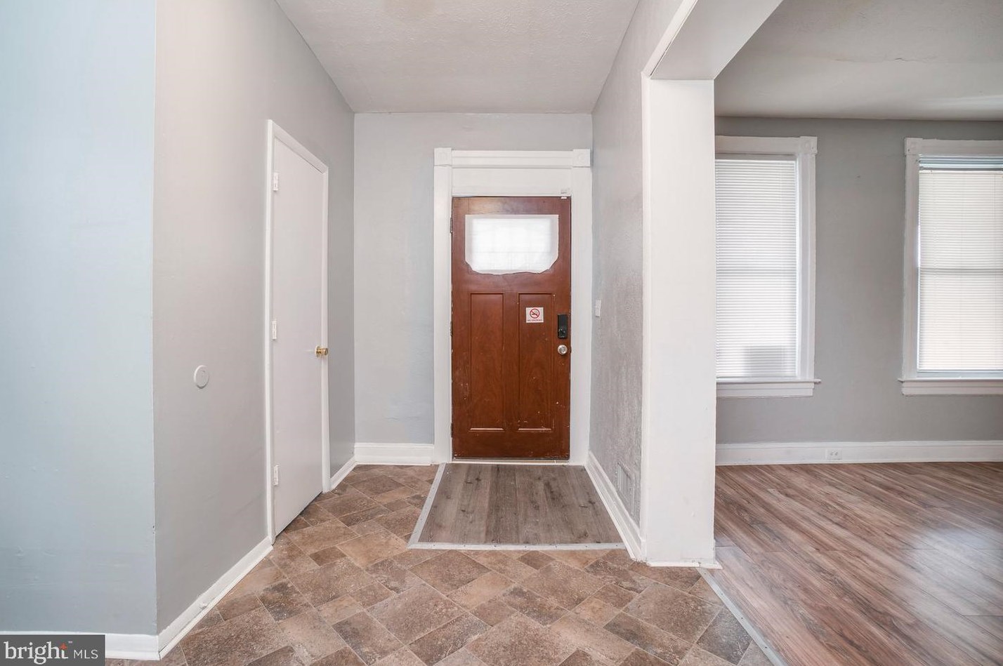 3902 Groveland Ave, Baltimore, MD 21215-5605