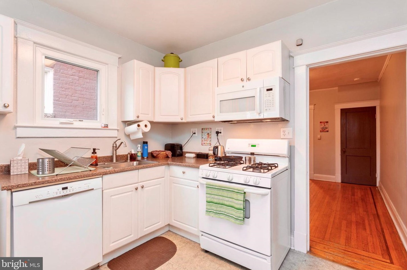 4212 Evans Chapel Rd, Baltimore MD  21211-1616 exterior