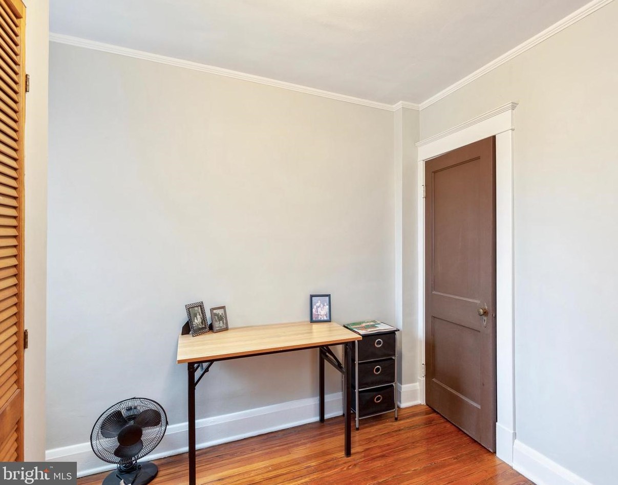 4212 Evans Chapel Rd, Baltimore MD  21211-1616 exterior