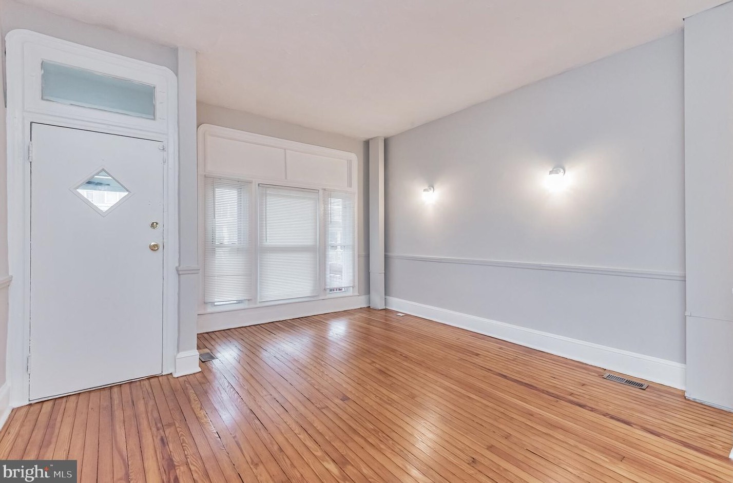 3900 Norfolk Ave, Baltimore MD  21216-1239 exterior