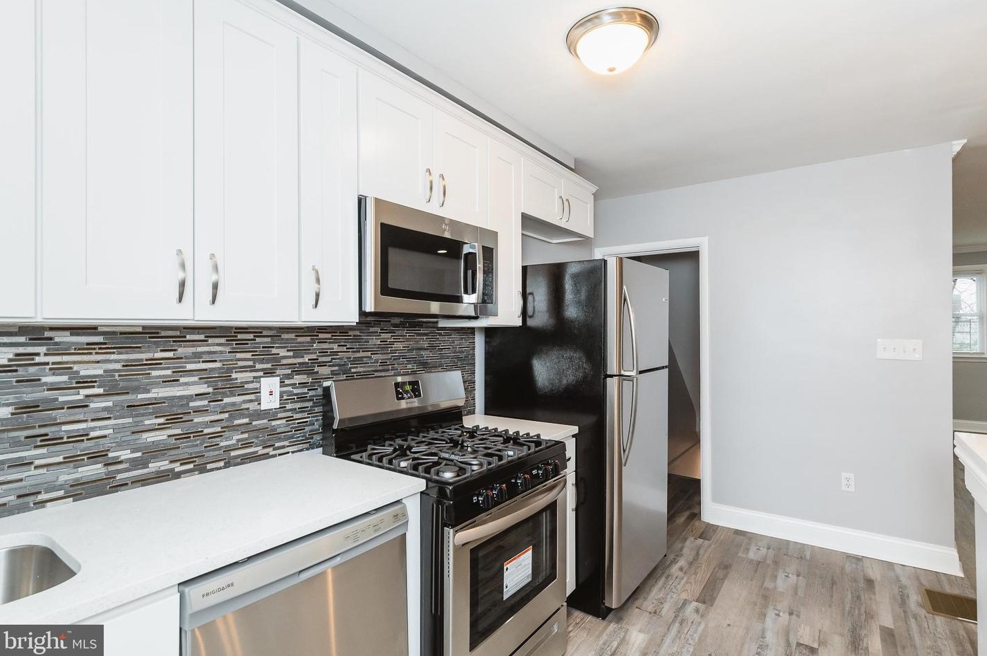 904 Homestead St, Baltimore MD  21218-3607 exterior