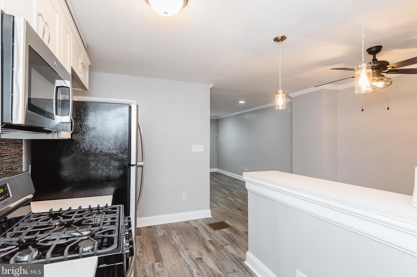 904 Homestead St, Baltimore MD  21218-3607 exterior