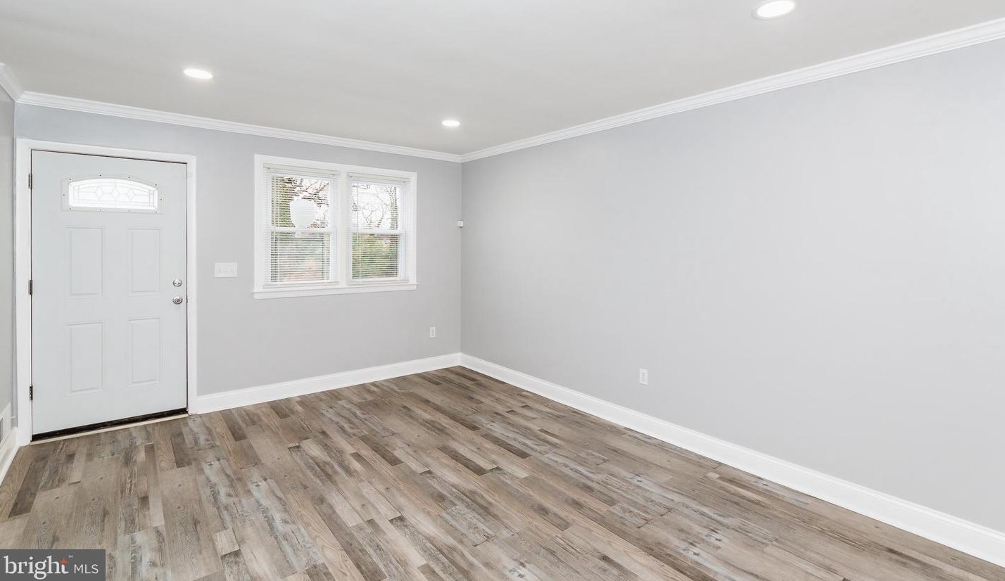 904 Homestead St, Baltimore MD  21218-3607 exterior