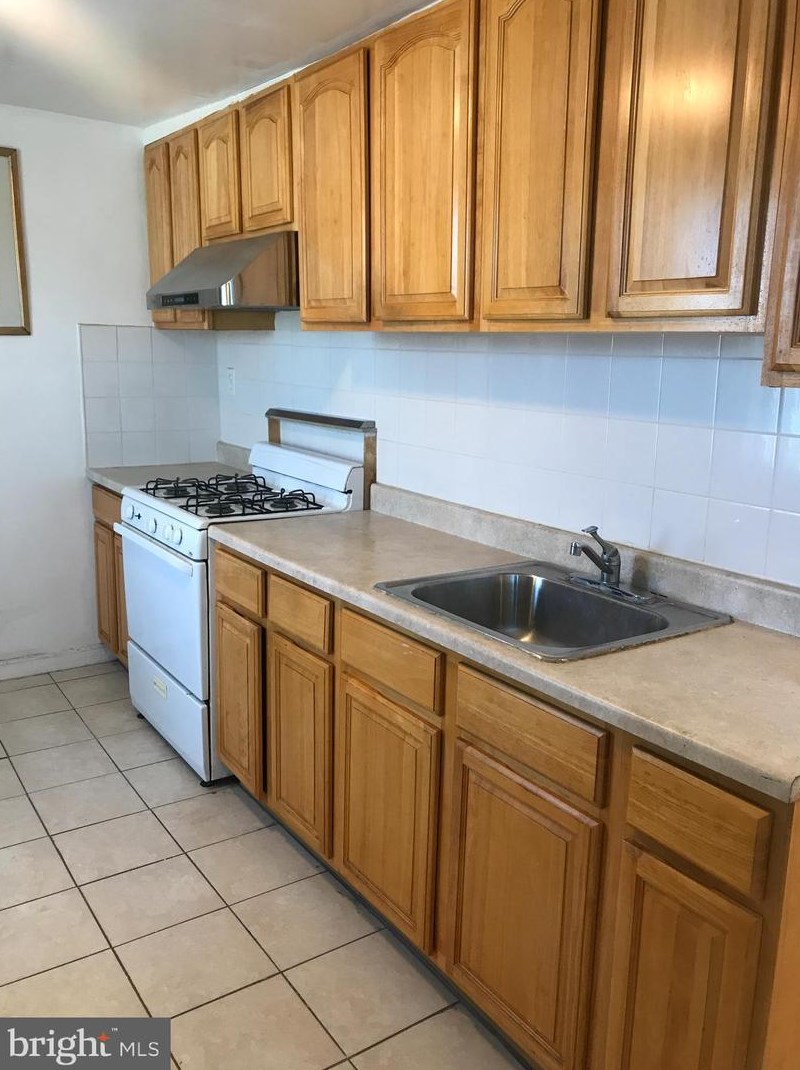 1301 Bayard St, Baltimore MD  21230-1935 exterior