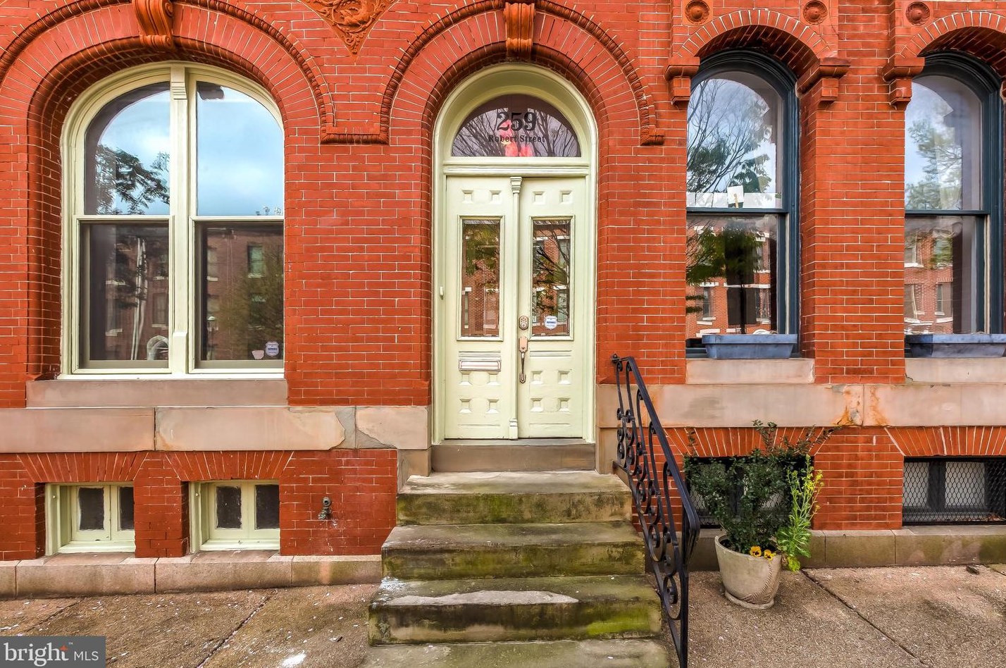 259 Robert St, Baltimore, MD 21217-4345