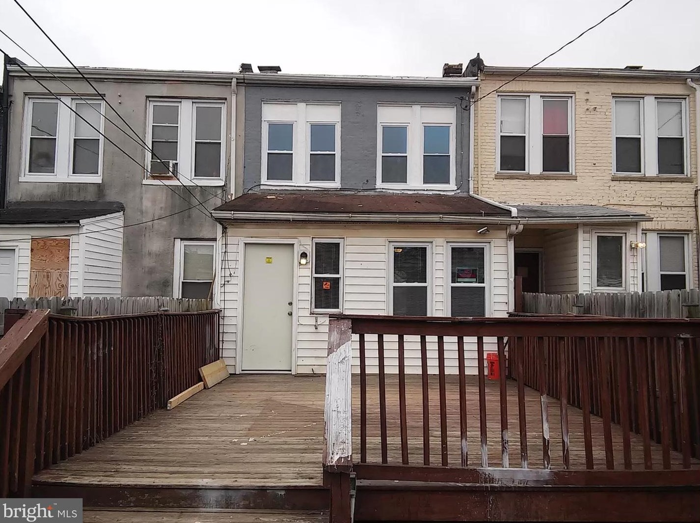638 Patapsco Ave, Baltimore, MD 21225-1933