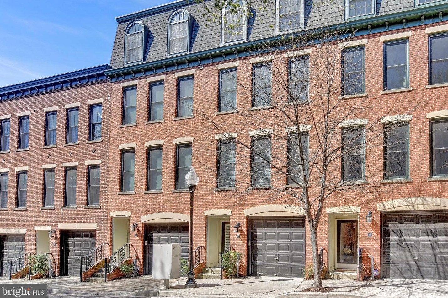 20 Regester St, Baltimore, MD 21231-1827