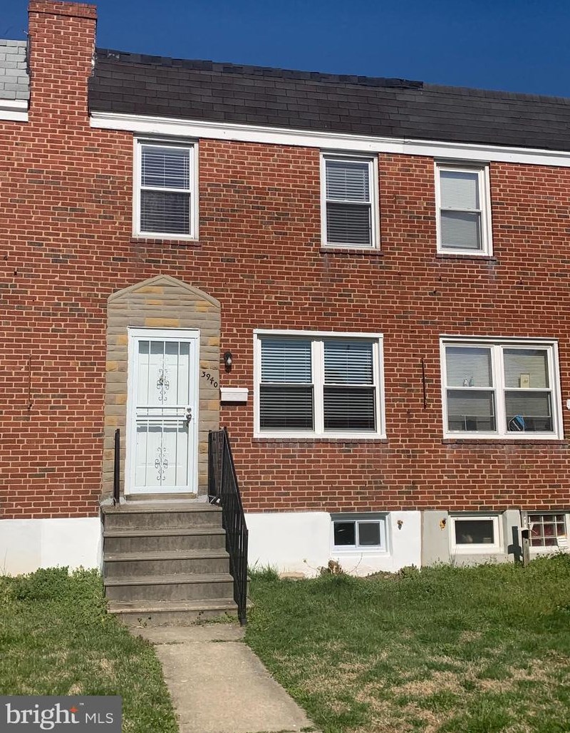 3940 Chesterfield Ave, Baltimore, MD 21213-2136