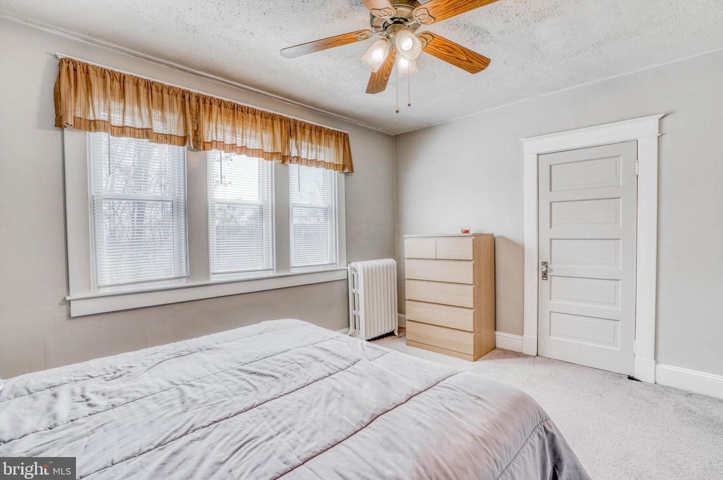 4602 Bayonne Ave, Baltimore MD 21206-2807 exterior