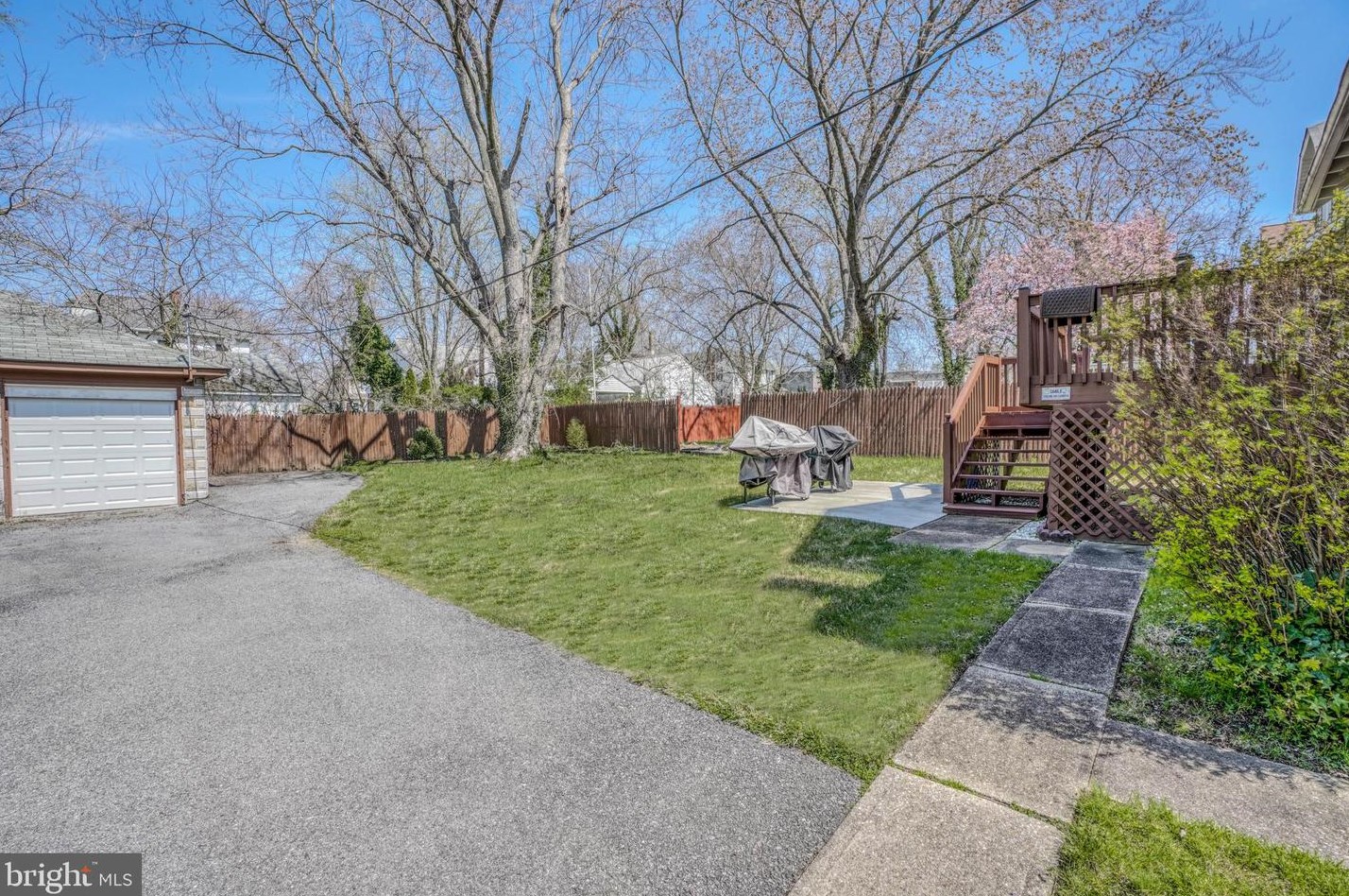 4602 Bayonne Ave, Baltimore MD 21206-2807 exterior