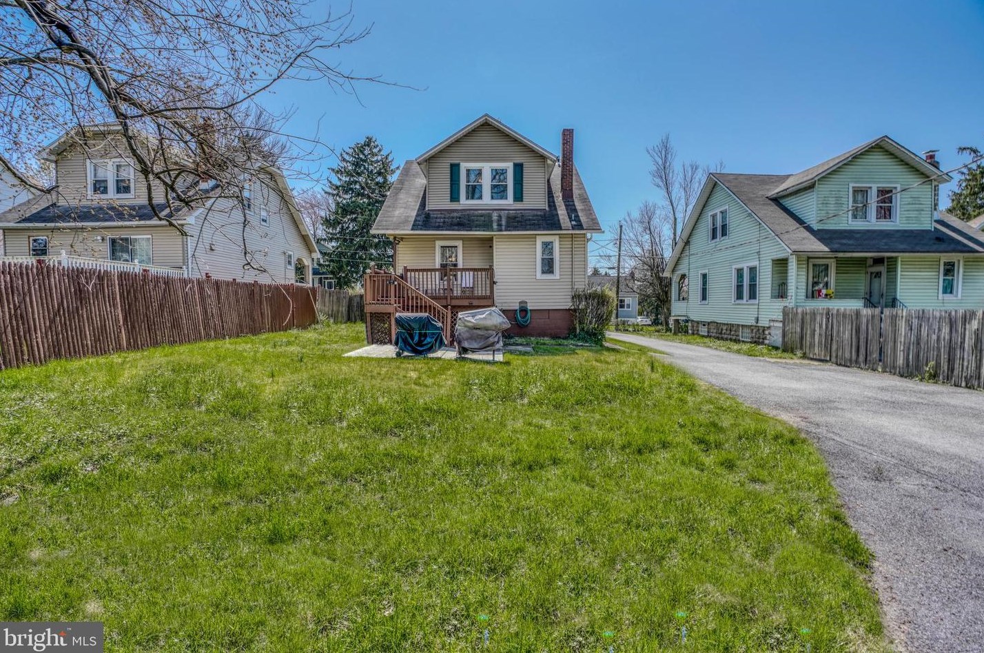 4602 Bayonne Ave, Baltimore MD 21206-2807 exterior