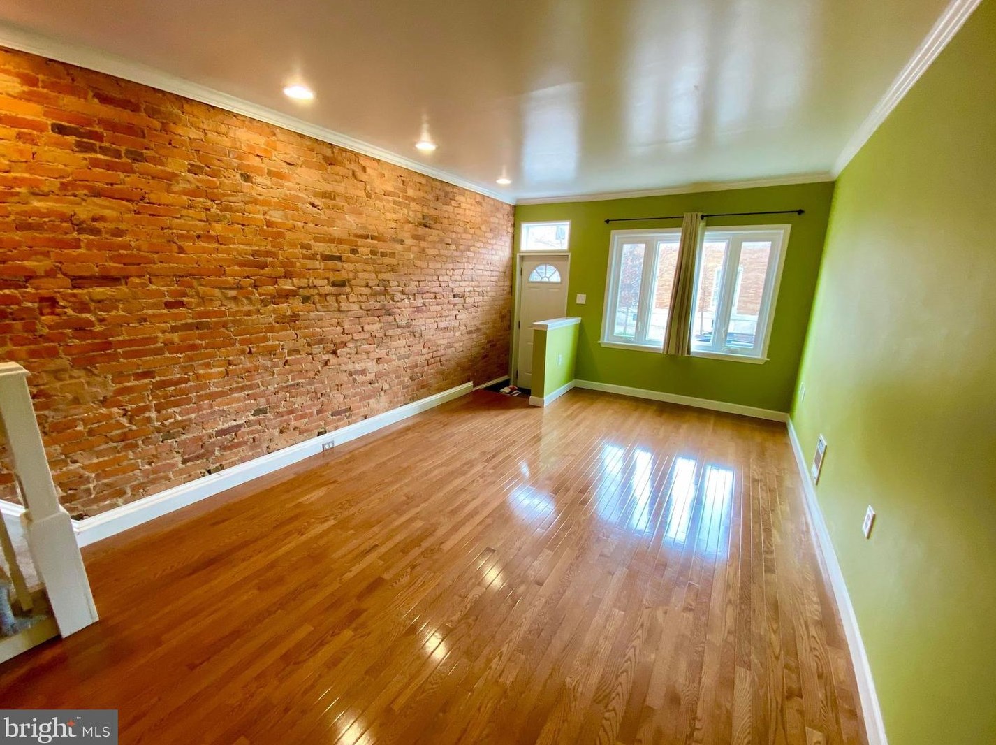 305 Lehigh St, Baltimore MD  21224-2624 exterior