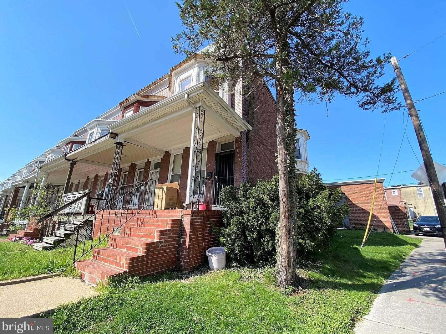 202 Monastery Ave, Baltimore MD  21229-3033 exterior