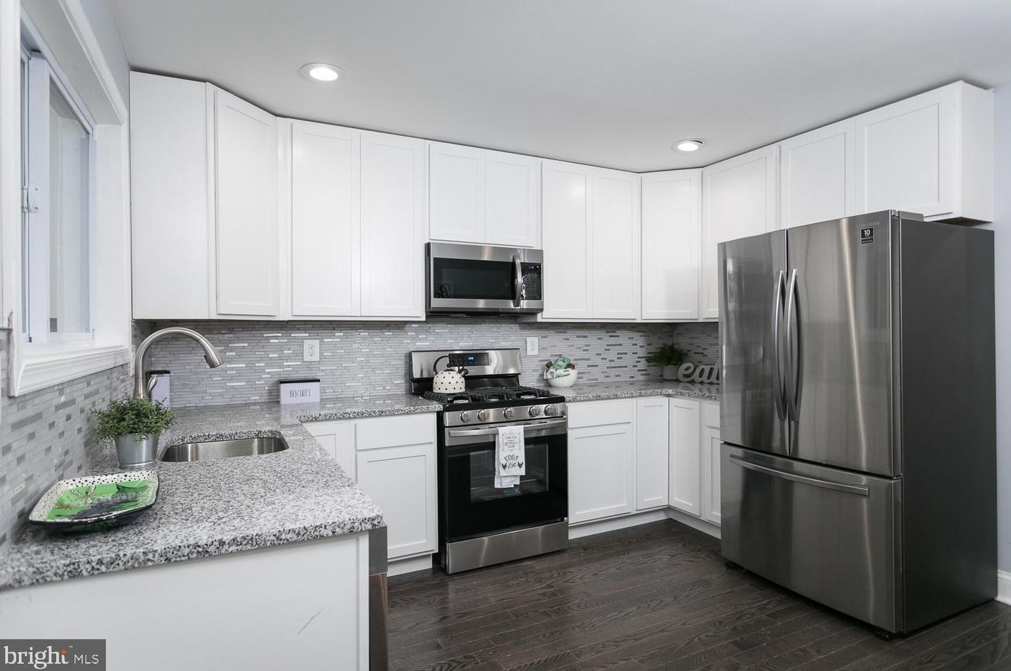 4002 Glen Ave, Baltimore MD  21215-3534 exterior