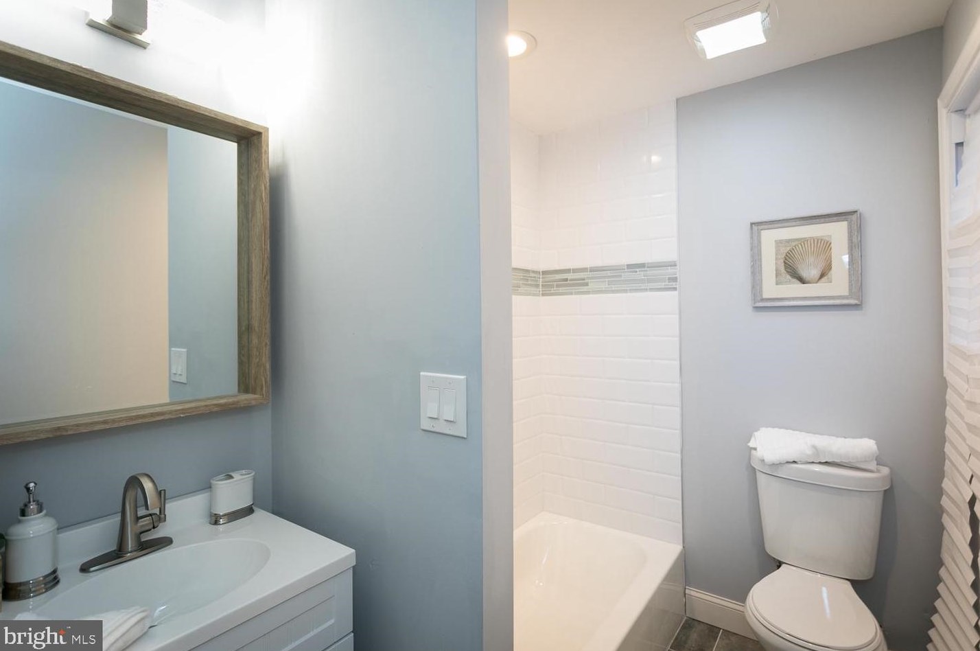 4002 Glen Ave, Baltimore MD  21215-3534 exterior