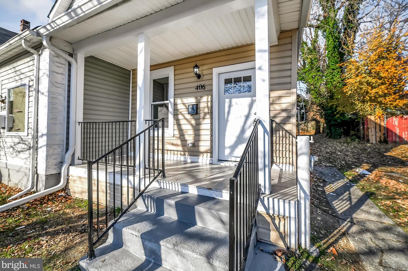 406 Venable Ave, Baltimore, MD 21218-2834