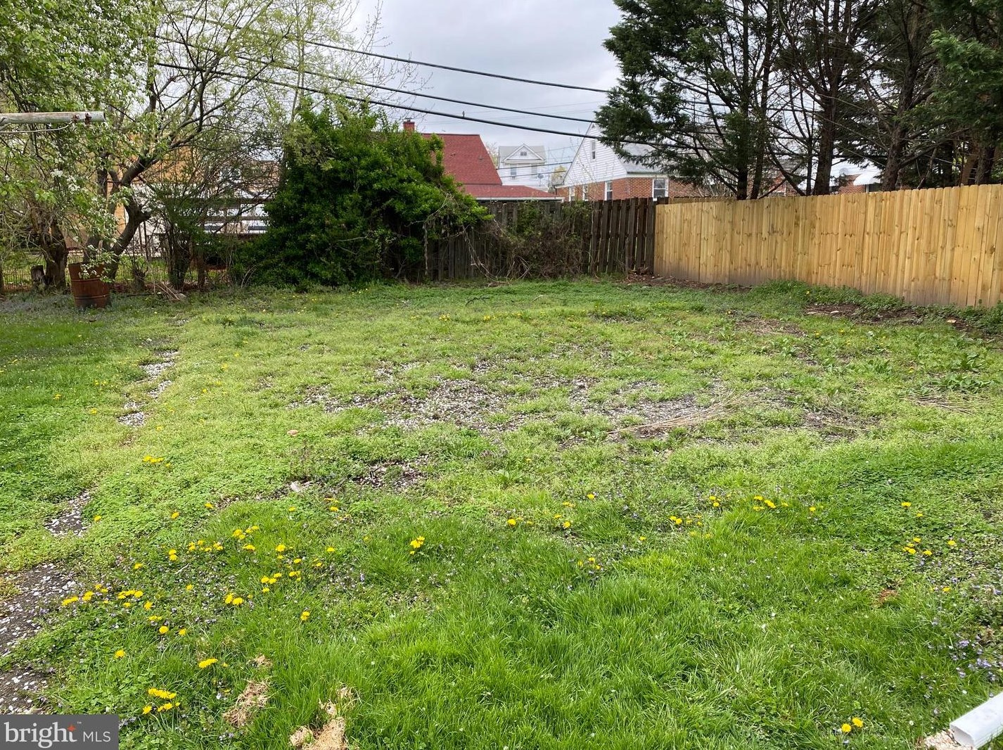 6704 Gary Ave, Baltimore MD  21222-1020 exterior