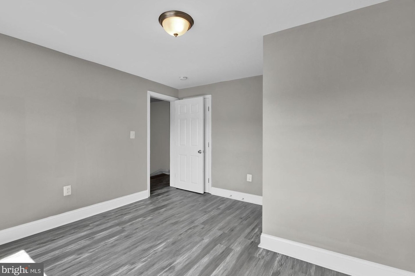 116 Kossuth St, Baltimore MD  21229-3753 exterior