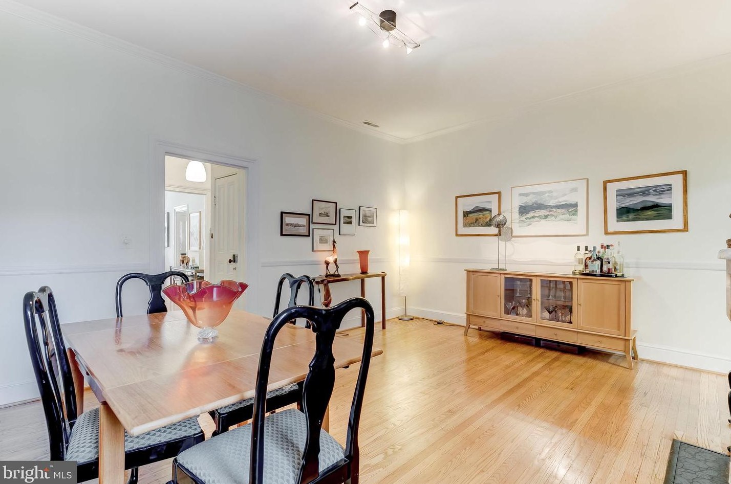 1423 Park Ave, Baltimore MD 21201-3612 exterior