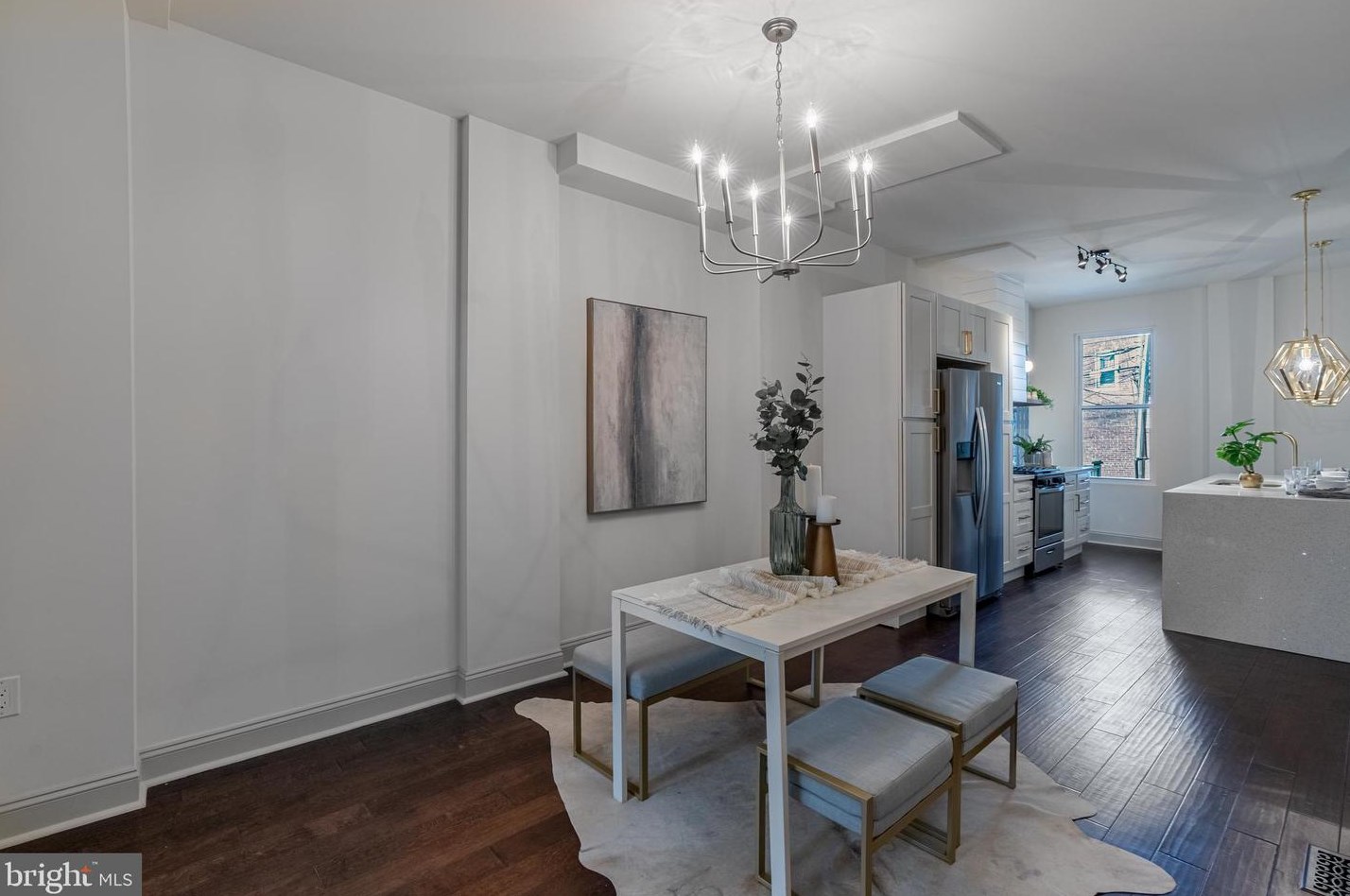 4030 Falls Rd, Baltimore MD  21211-1740 exterior