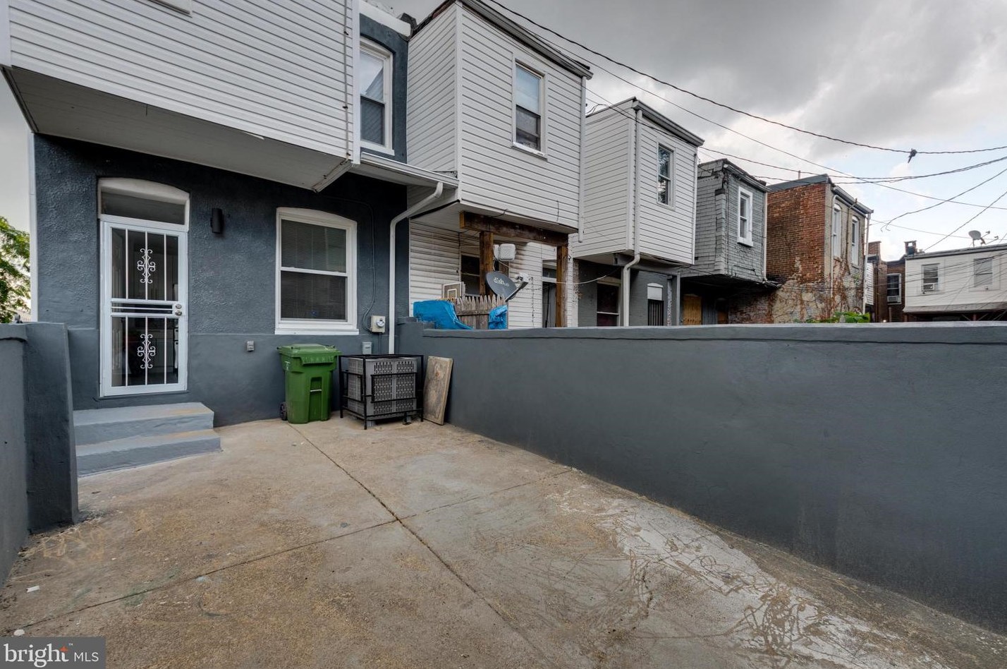 2225 Madison St, Baltimore MD  21205-2330 exterior